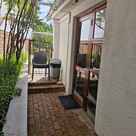 Mountain Rose Cottage Bellville Buitenkant foto